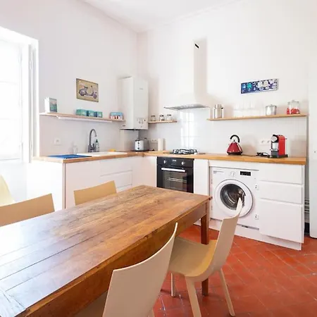 Le Petit Marin, Clim/wifi/quartier Gare-arenes. * Nîmes