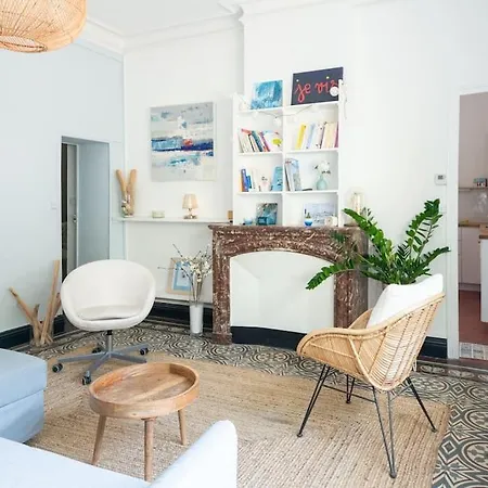 Le Petit Marin, Clim/wifi/quartier Gare-arenes. *